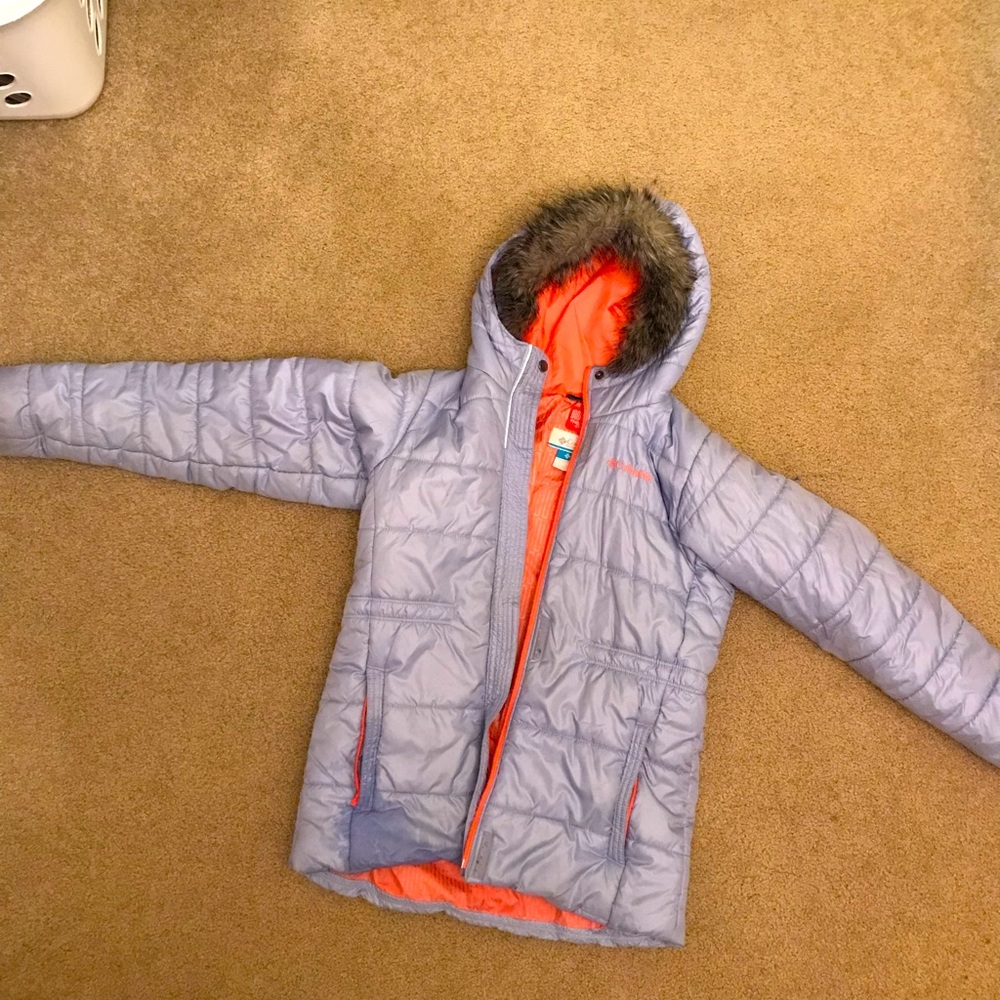 Columbia Girls Winter Coat. Size L